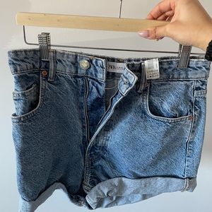 Zara Mom Fit TRF Denim Shorts size 6
